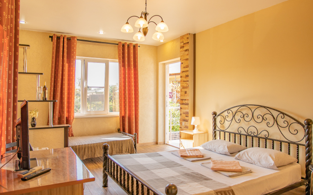 Runo Guest House