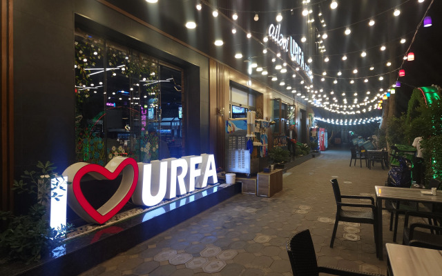 Квартира 3-комнатная квартира у метро