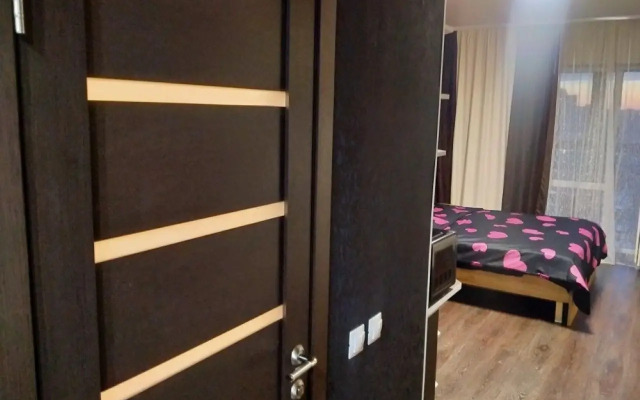 Квартира Студия на Берегу Реки Волхов