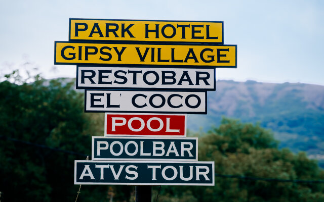 Hotel Gipsy Village