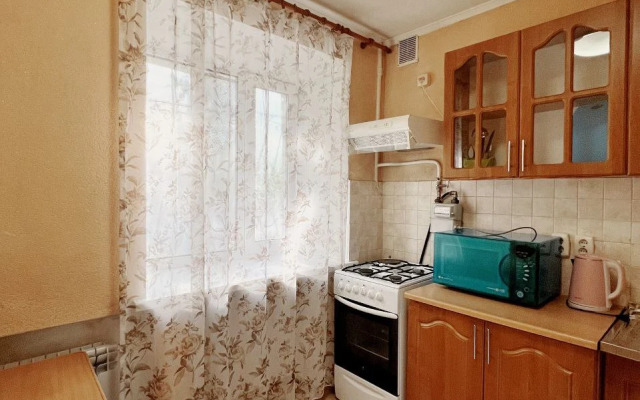 V Samom Tsentre Goroda Alikhanova 10a Flat
