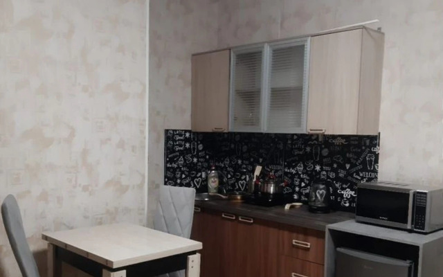 Na Ulitse Yunosti Flat