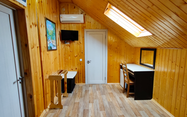 Na Bukovoy 4 Guest House