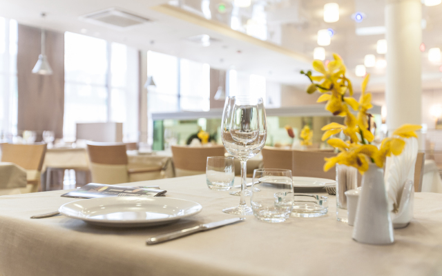 HolidayHall Samara Hotel