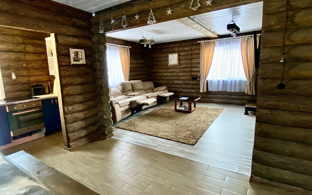 Izbushki guestHouse Bolshaia Guest House