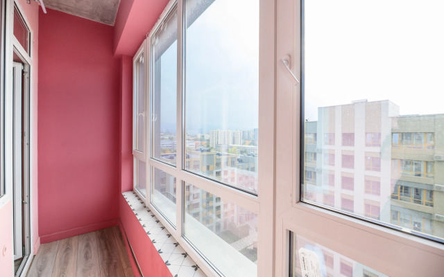 Ryadom s Arbatom i Megoy Flat