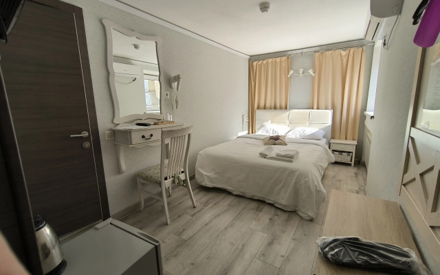 Sofi Hotel