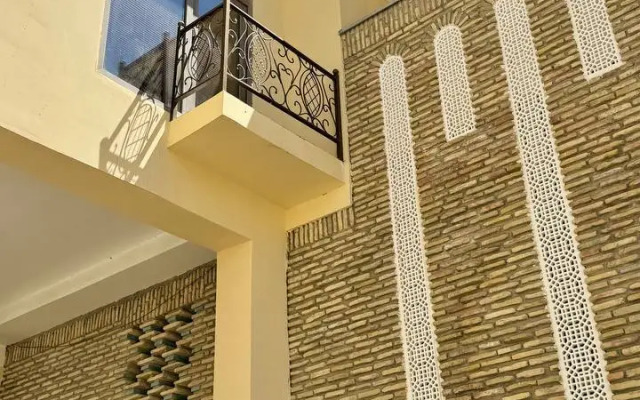 Hotel Sokin Palace