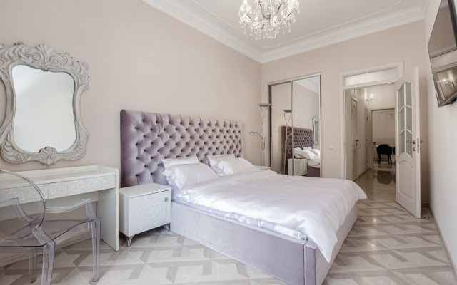 Апартаменты в центре с двумя спальнями