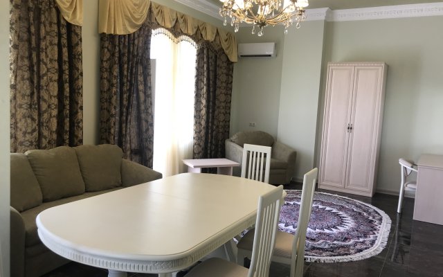 Goluboe Ozero Hotel