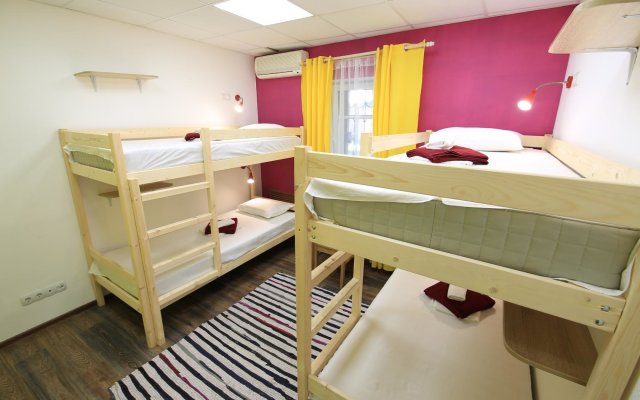 Хостел Artist Hostel Семейный на Басманной