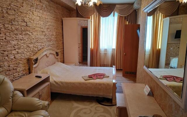 Gostinica Oktyabr'skaya Hotel