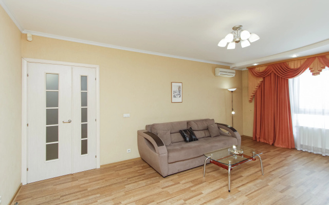 Apartamenty Daudel' No110 u TRC Gudvin