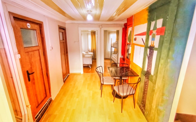 Taksim History Wooden Hostel