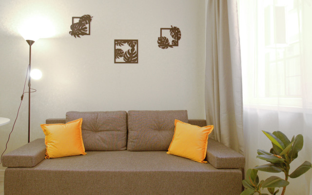 Uyutnaya Studiya Na Klenovoy Apartments