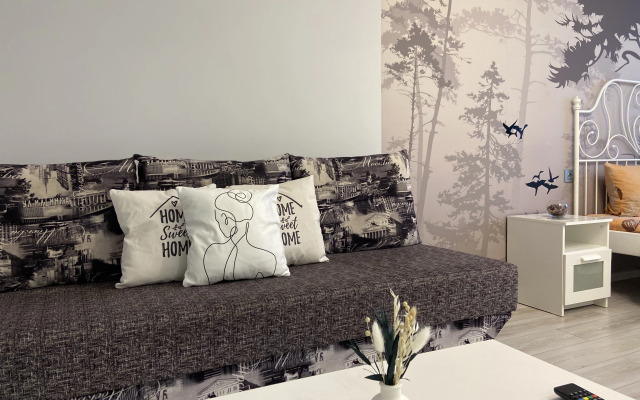 Na Ulitse Pavla Sharova 3k1 Flat