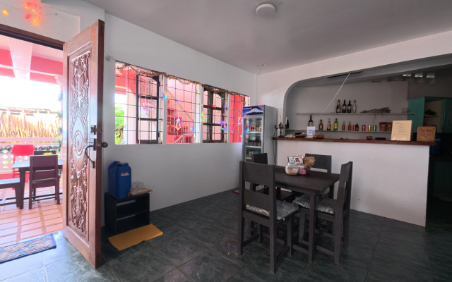 Отель FreeDive Inn