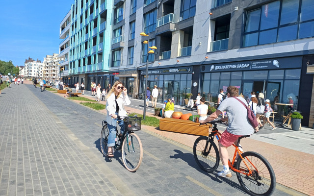 Апартаменты Уютная студия в шаге от пляжа