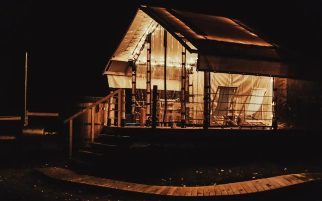 Siniy Yar Glamping