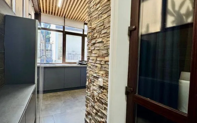 Na Nizhneimeretinskoy 143 Flat