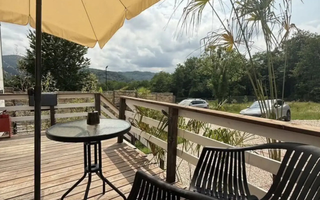 Glamping V Sele Illarionovka