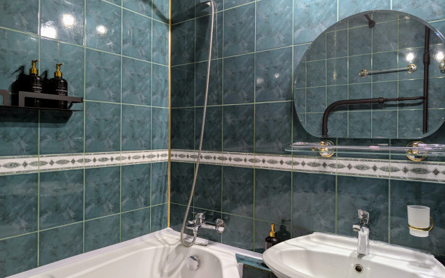 Квартира Свободна Садовая-Триумфальная 12