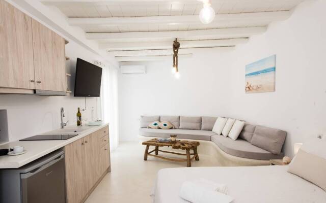 Апартаменты Gorgeous Studio In Cycladic Architecture Overlooking The Aegean