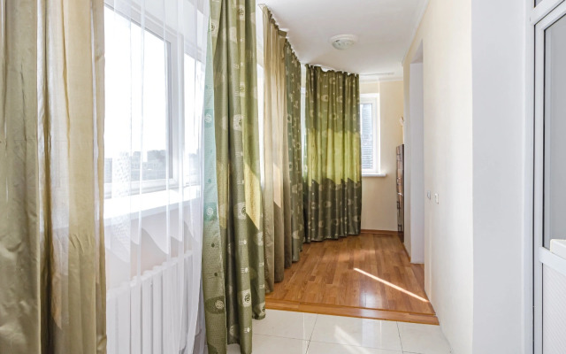 Idealnye Dlya Bolshoy Kompanii V Tsentre Apartments