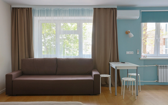 Uyutnaya studiya v samom tsentre Apartments
