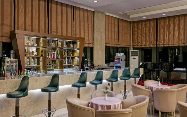 Özkaymak Falez Hotel