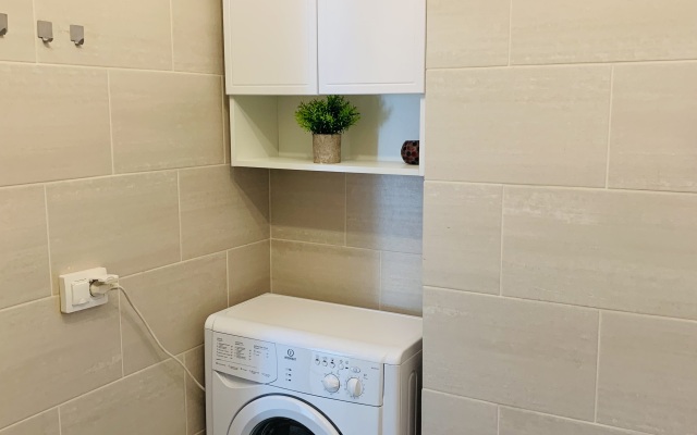 Svetlaya Uyutnaya V Tsentre Goroda Flat