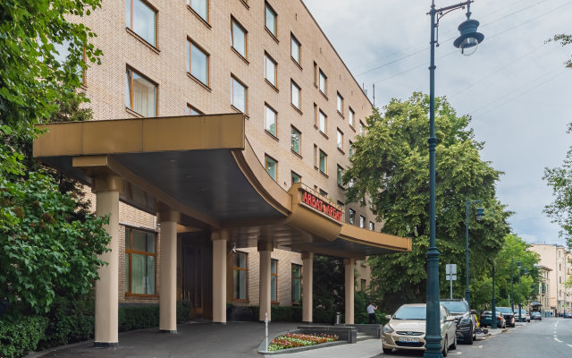 Arbat Hotel