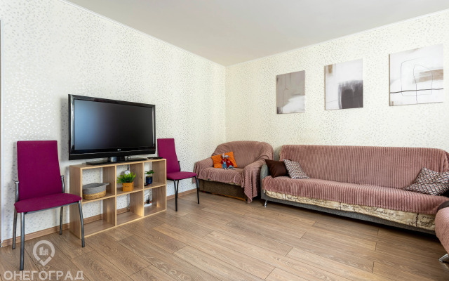 Апартаменты ОнегоГрад У Лотос Плазы