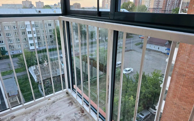 Na Proyezde Atlasova Flat