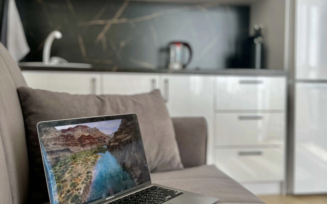 Квартира на проспекте Героев Донбасса 10