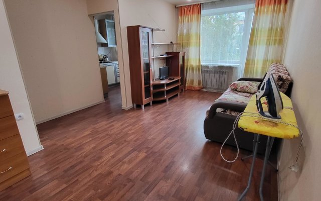 Na ulice Chaykovskogo 34 Flat