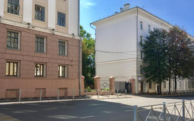 Апартаменты Большая Красная