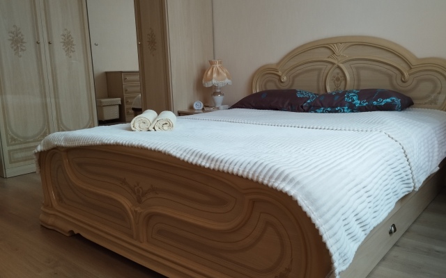 Two-Room Flat on Borisovka, 28A