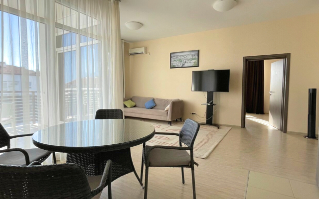 Pulsar Apartments