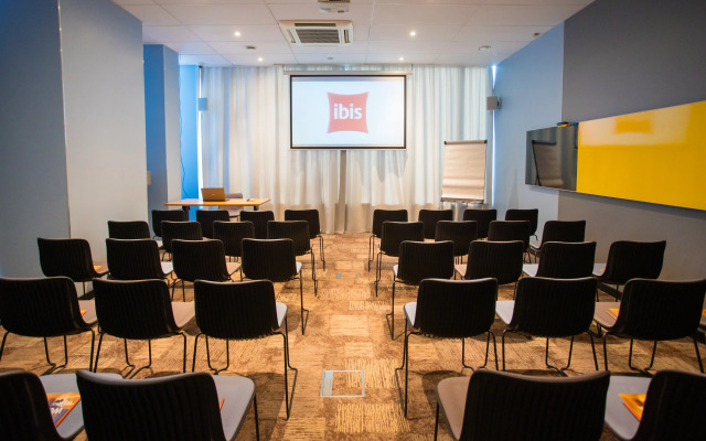 Ibis Irkutsk Tsentr Hotel