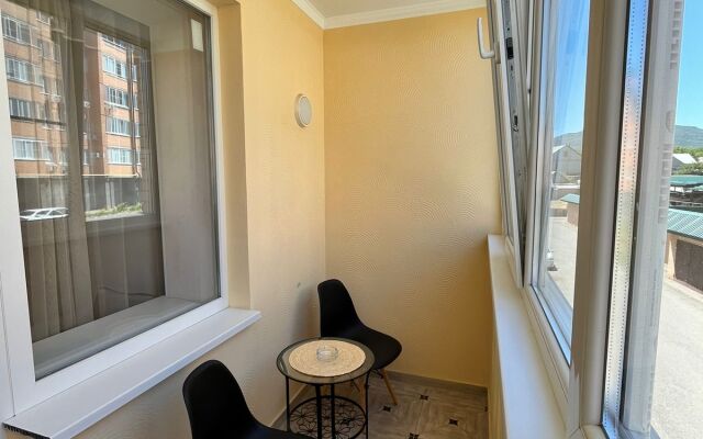 Na Nekrasova Flat