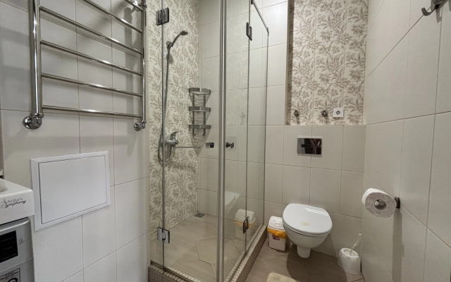 Zhk poseydon 657 Mamayka Studiya Flat