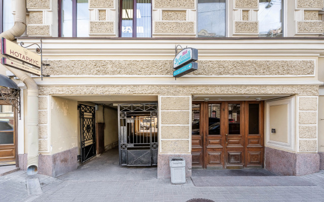 Studiya V Tsentre Peterburga Na Zhukovskogo Flat