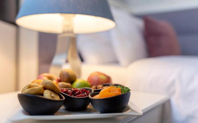 Отель Public House