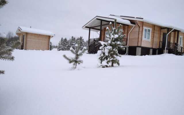 Дом Для Отпуска на Берегу Озера Маслозеро