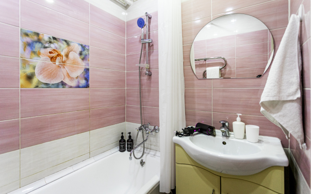 Shikarnye Apartamenty V Tsentre Kronshtadta Apartments