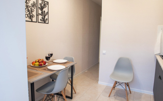 Uyutnaya Kvartira V Tsentre Kmv Flat