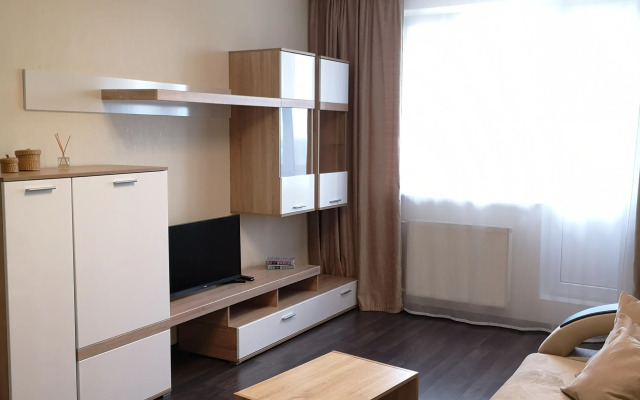 Улучшенные апартаменты Oрехово (Дом у Парка)