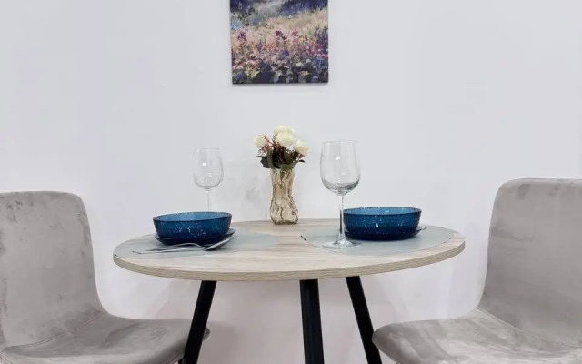 Uyutnaya Studiya Soft Whisper Na Otkrytom Shosse Apartments