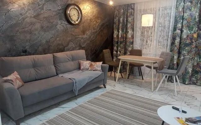 Trekhkomnatnay ryadom s Kremlem Flat